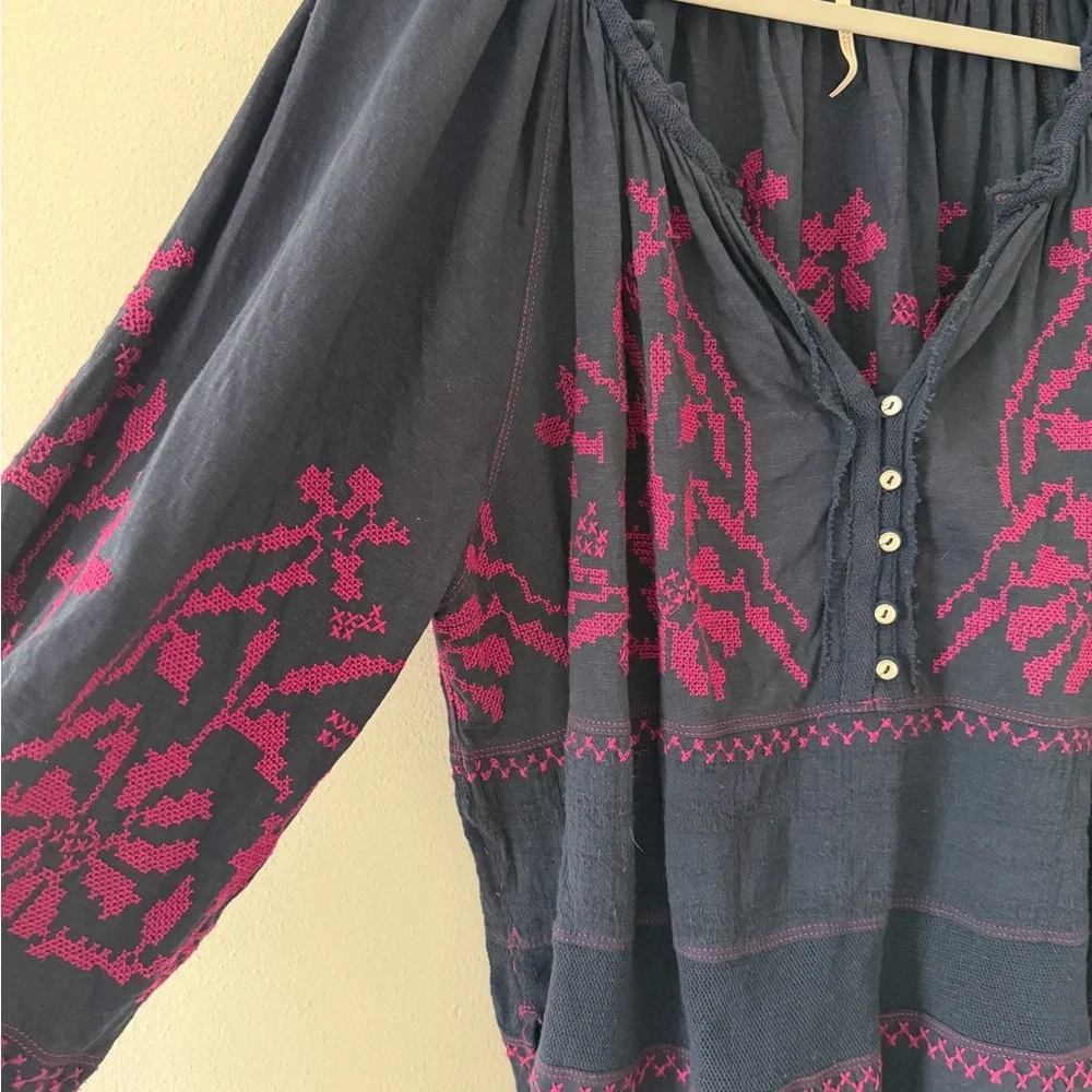 Free People Persuasion Embroidered Boho Floral Blouse size medium - Picture 9 of 14